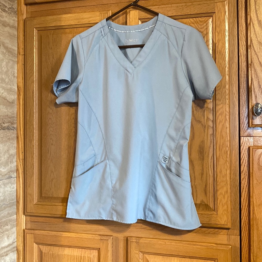 WonderWink W123 Small Scrub Top and XS Joggers - Gray